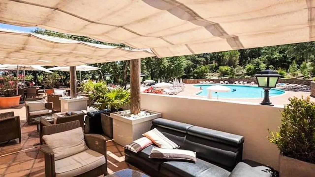 House With 2 Bedrooms In Grimaud With Shared Pool And Furnished Garden 1 Km From The Beach Saint-Tropez 0*,