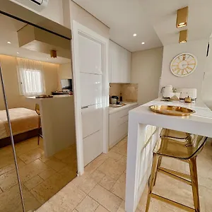 Climatise, Terrasse, Parking Prive, 50m De La Saint-Tropez